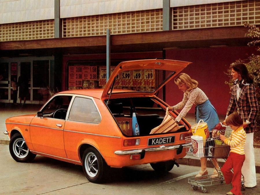 Багажник Opel Kadett City 1973 года  (фото 7 из 11)